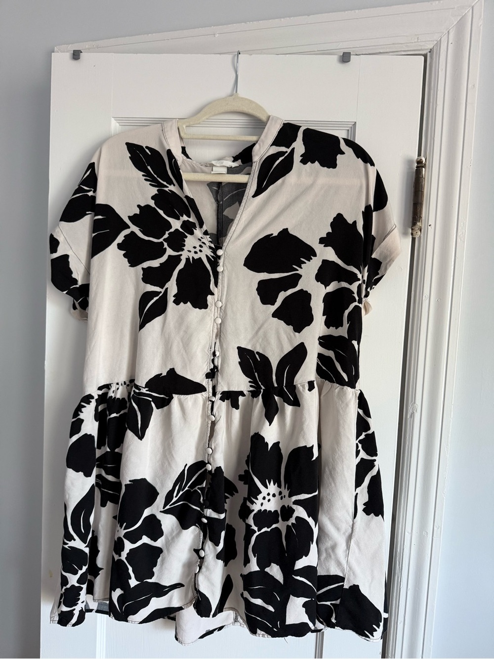 H&M Black and Cream Floral Tiered Blouse